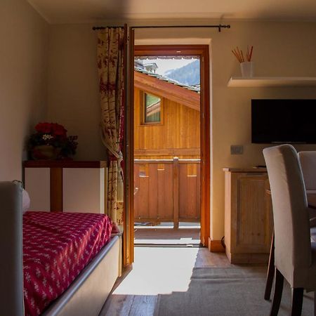 Maison Carrel Elegant 4 Breuil-Cervinia Extérieur photo
